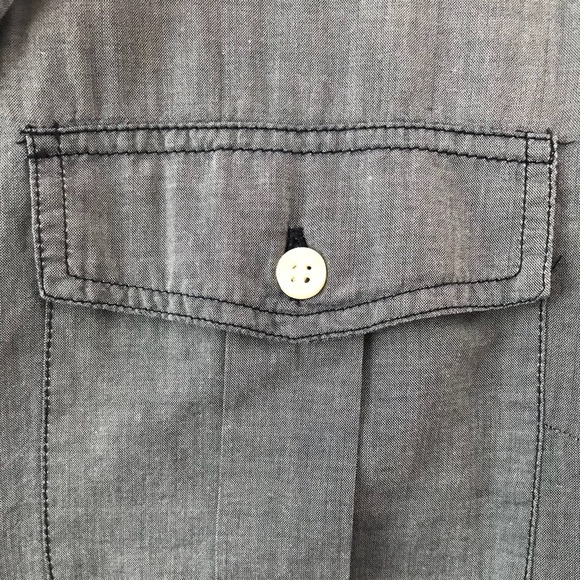J. Crew end-on-end Camp Shirt in Perfect Fit - Picture 4 of 8